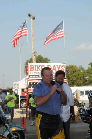 PaulBailyWauseonNationalAnthem2010ajc.jpg